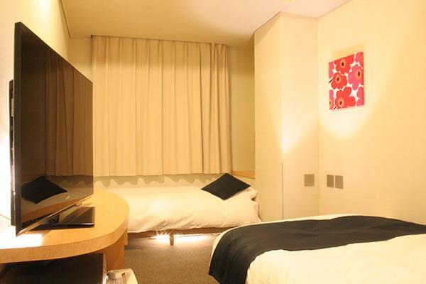Hotel Estacion Хиконе Экстерьер фото